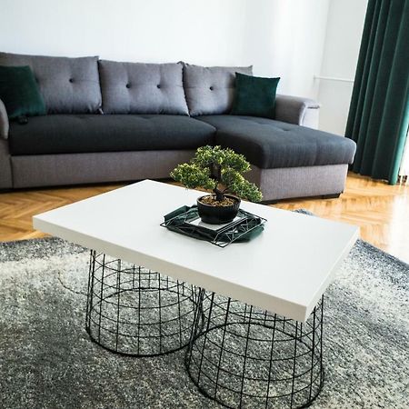 Tania Apartament Oradea Dış mekan fotoğraf